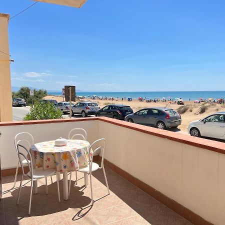 Frontemare Apartment Tre Fontane Bagian luar foto